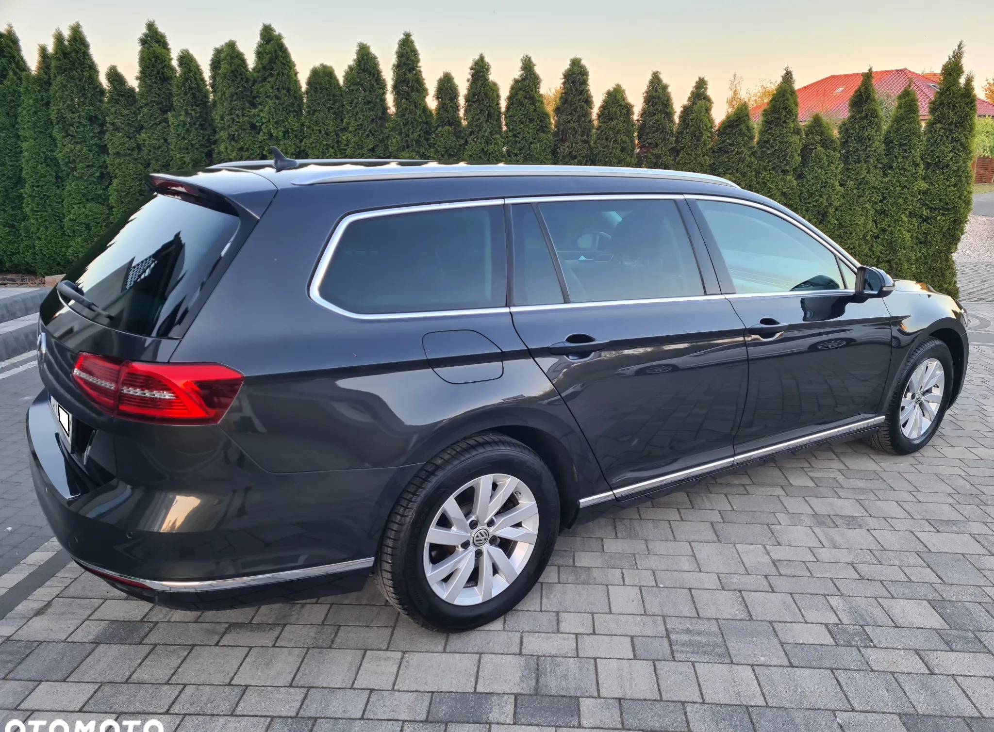 Volkswagen Passat cena 65900 przebieg: 129000, rok produkcji 2018 z Gniezno małe 211
